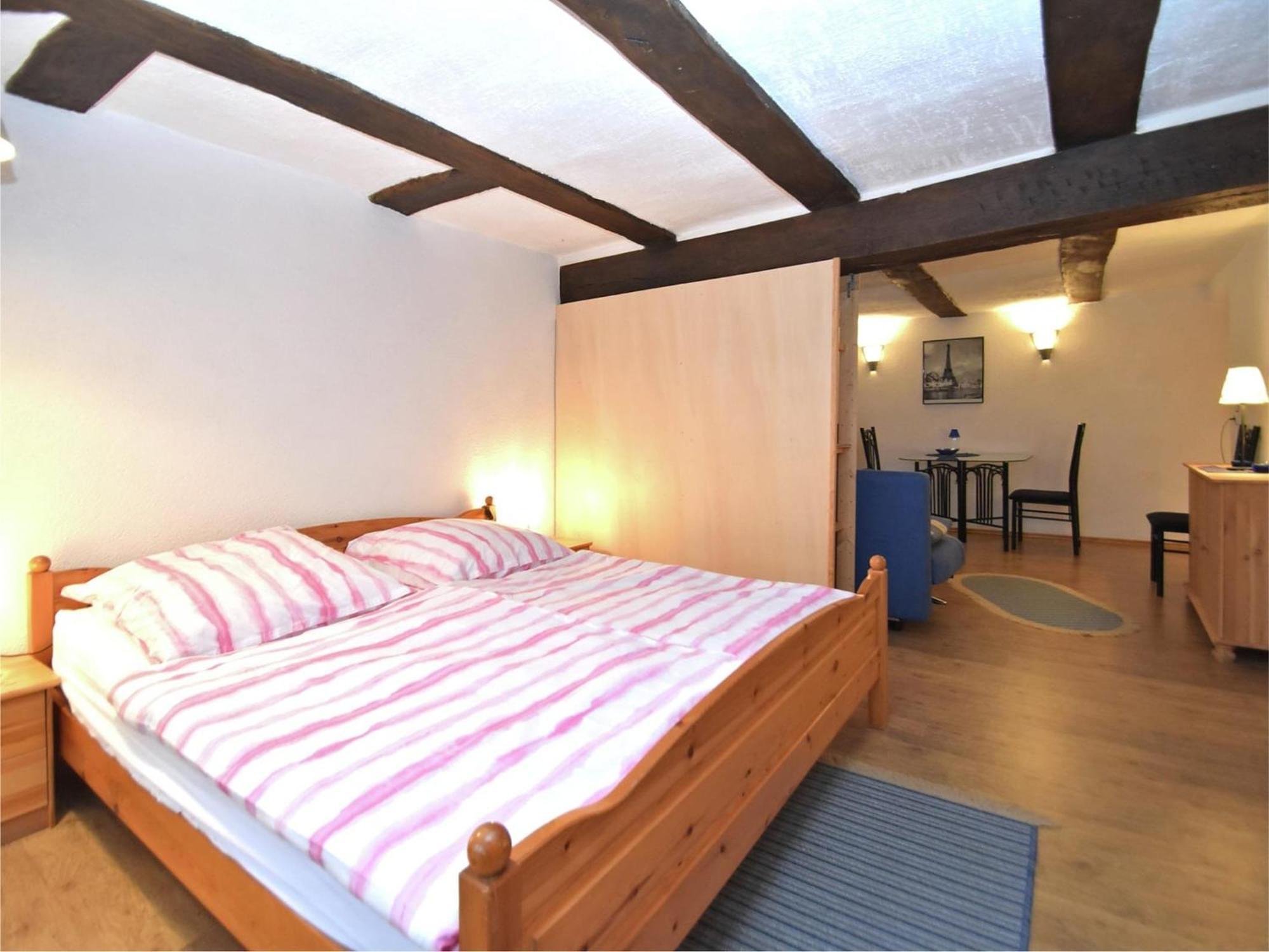 Small Apartment In Hesse With Terrace And Garden Frielendorf Dış mekan fotoğraf