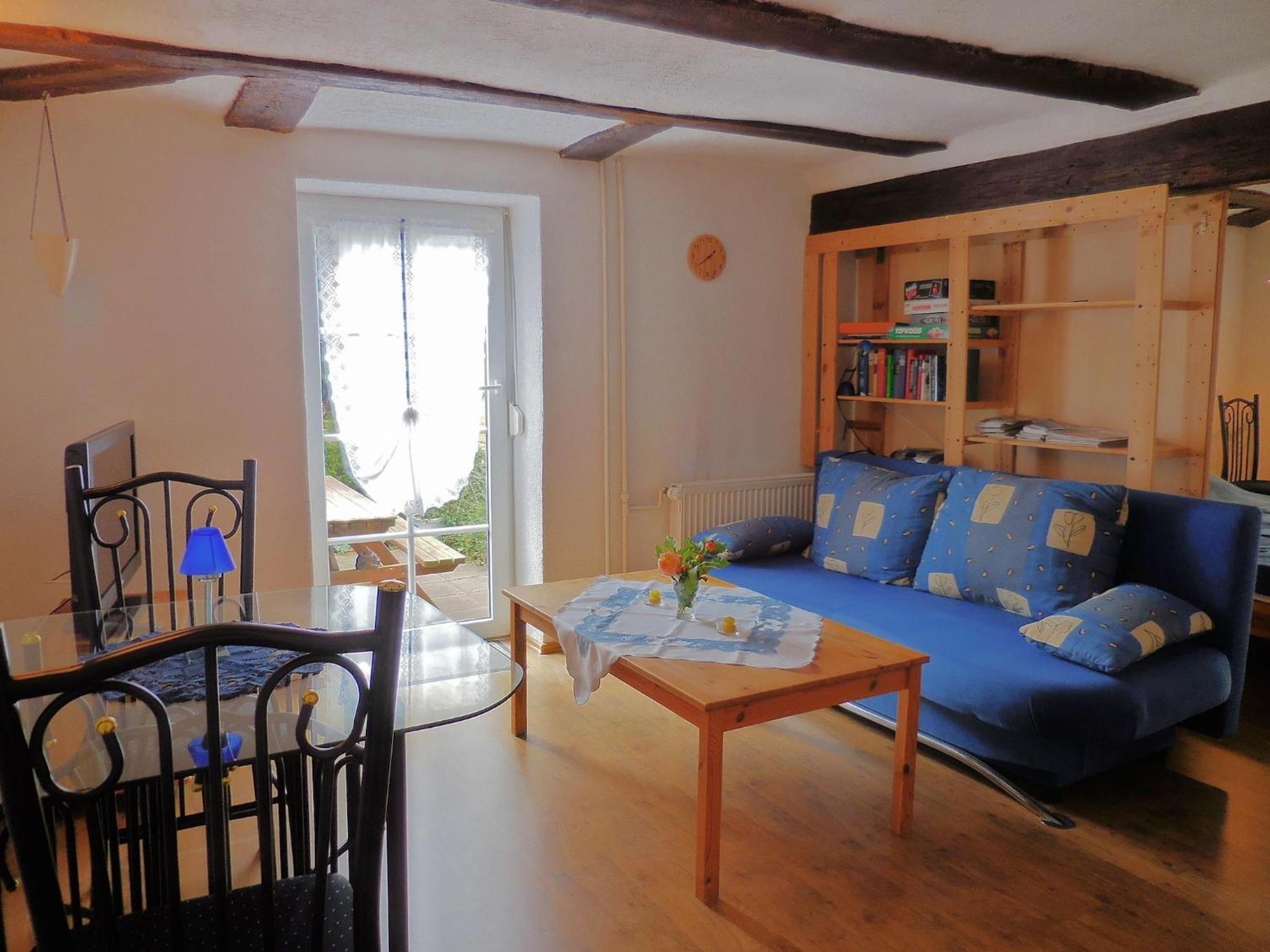 Small Apartment In Hesse With Terrace And Garden Frielendorf Dış mekan fotoğraf
